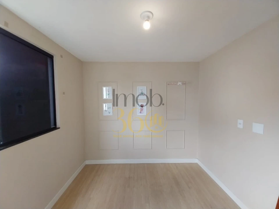 COBERTURA APARTAMENTO - BARREIRO