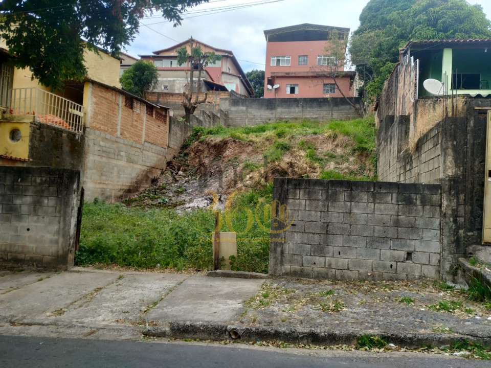 Imagens do imóveis Lote/Terreno 360 m² - Brasil Industrial/BH