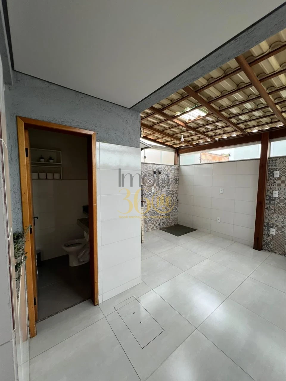 Imagens do imóveis CASA À VENDA - CAMARGOS,  IBIRITÉ