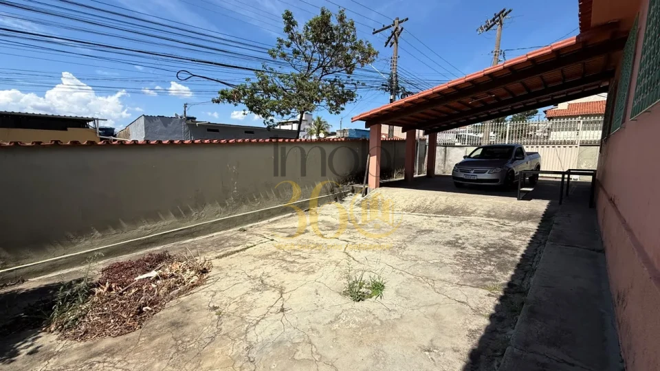 Imagens do imóveis CASA Á VENDA - TIROL (BARREIRO)