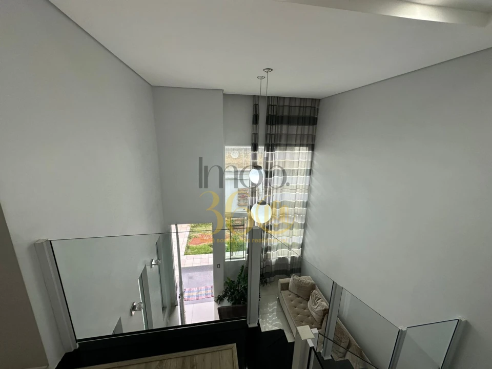 Imagens do imóveis CASA Á VENDA -  OLARIA