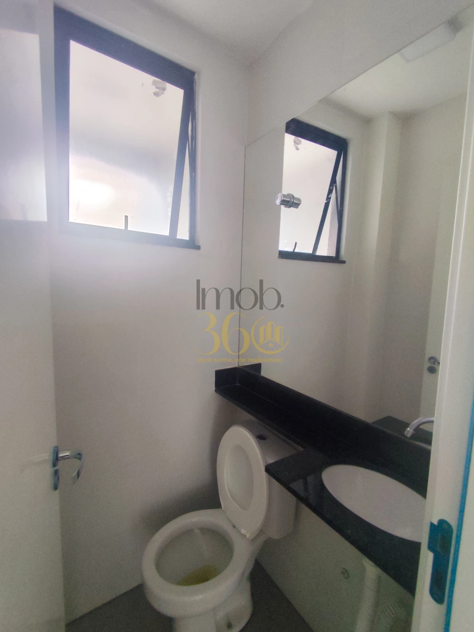 Imagens do imóveis Casa Geminada Duplex com 02 Suítes