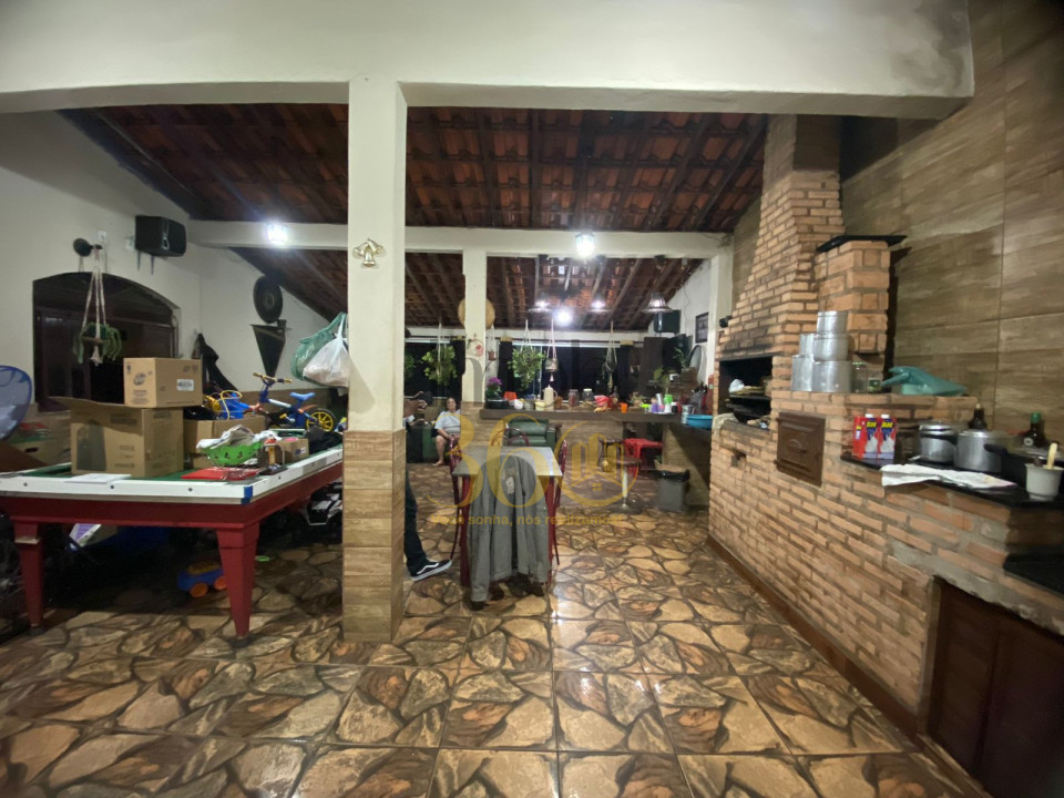 Imagens do imóveis Casa à Venda no Santa Cecília – Oportunidade Única!