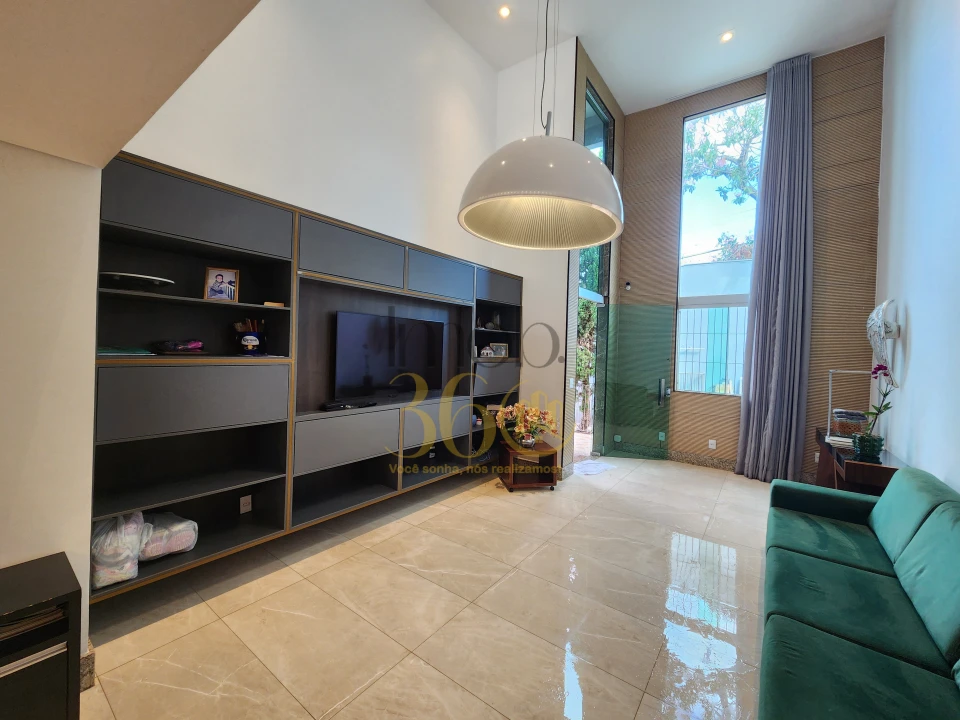 CASA Á VENDA TEIXEIRA DIAS (BARREIRO)