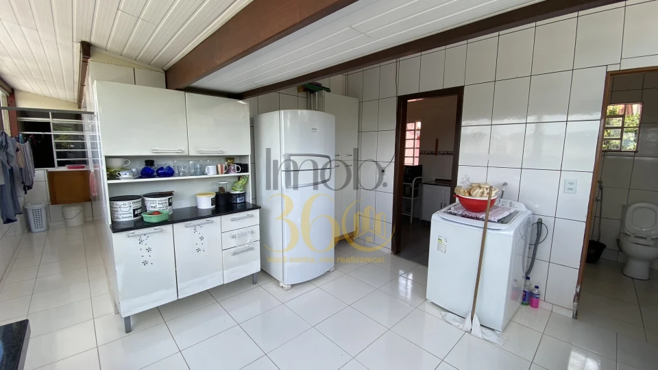 Imagens do imóveis 2 CASAS NO MESMO LOTE - BAIRRO MILIONÁRIOS