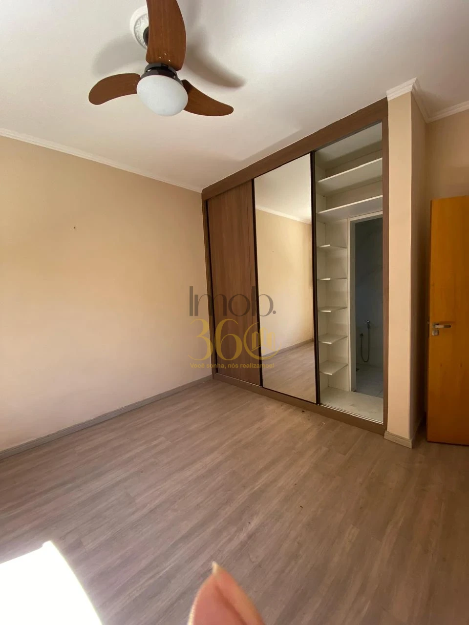 Imagens do imóveis CASA Á VENDA -  AMAZONAS