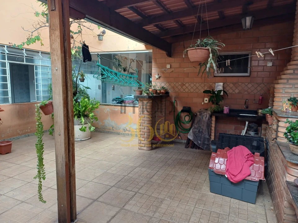 Imagens do imóveis CASA 5 QUARTOS NO MELHOR PONTO DO MALDONADO