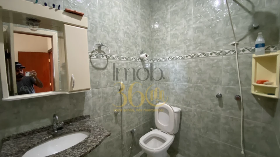 Imagens do imóveis 2 CASAS NO MESMO LOTE - BAIRRO MILIONÁRIOS