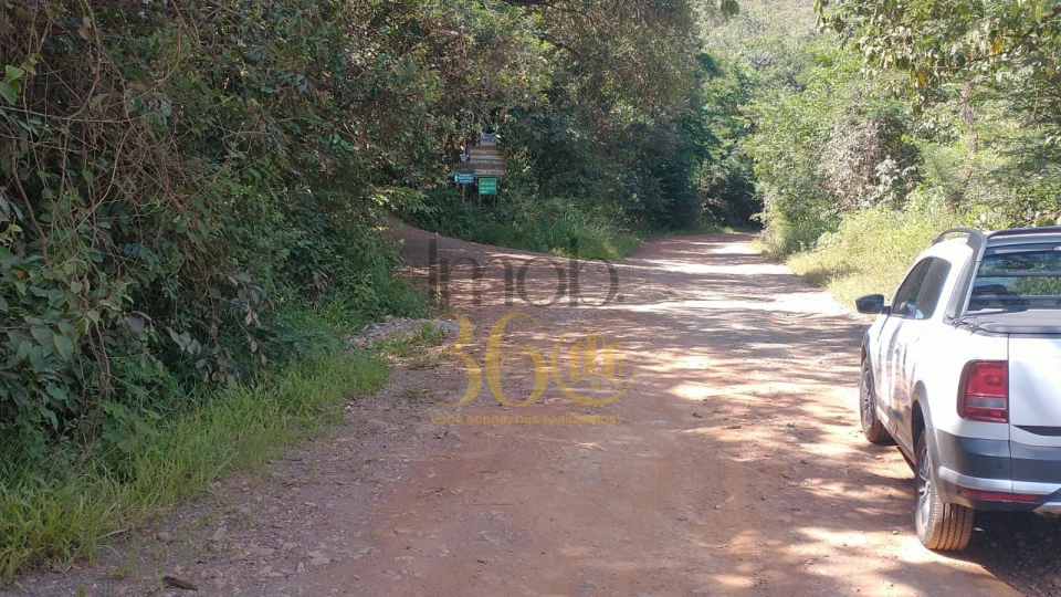 Imagens do imóveis TERRENO Á VENDA - RIO ACIMA