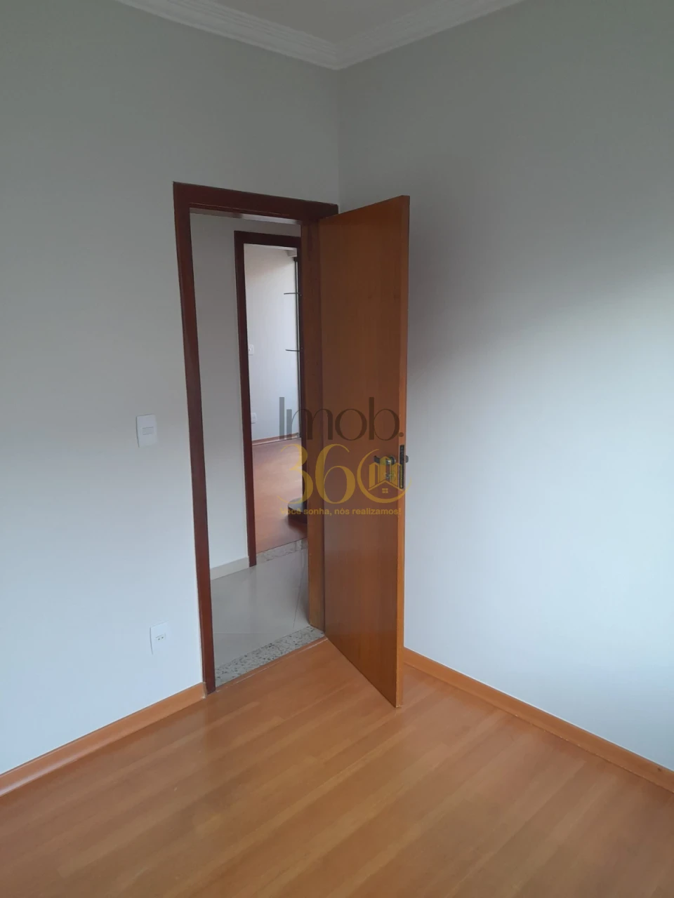 Imagens do imóveis ALUGUEL APARTAMENTO - DIAMANTE
