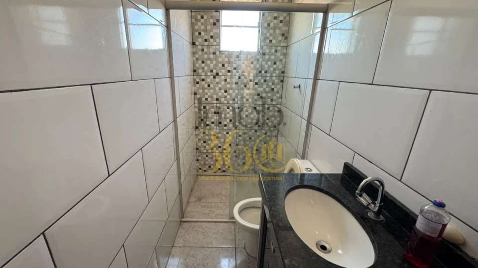 Imagens do imóveis CASA À VENDA - BAIRRO TIROL