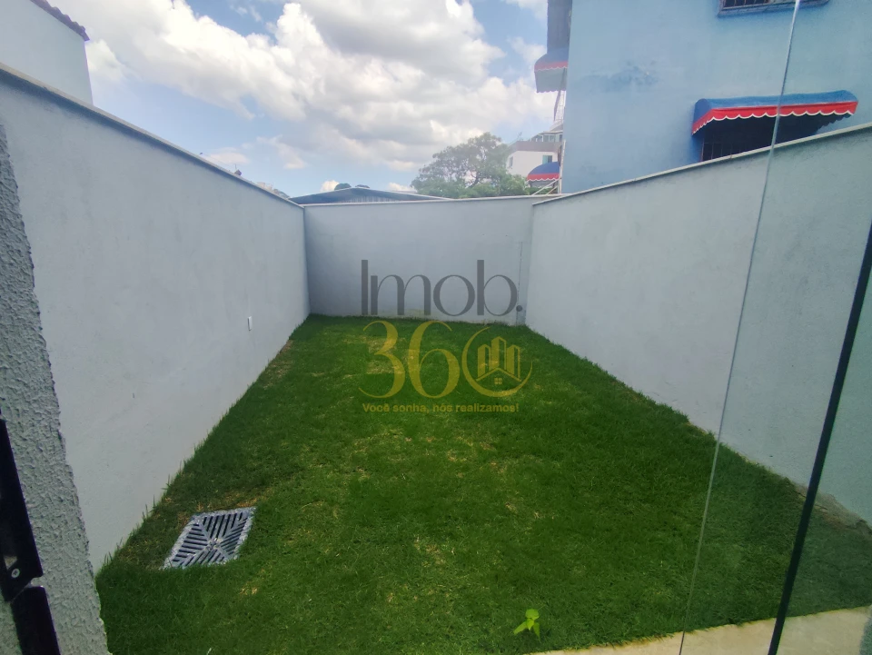 Imagens do imóveis Casa Geminada Duplex com 02 Suítes