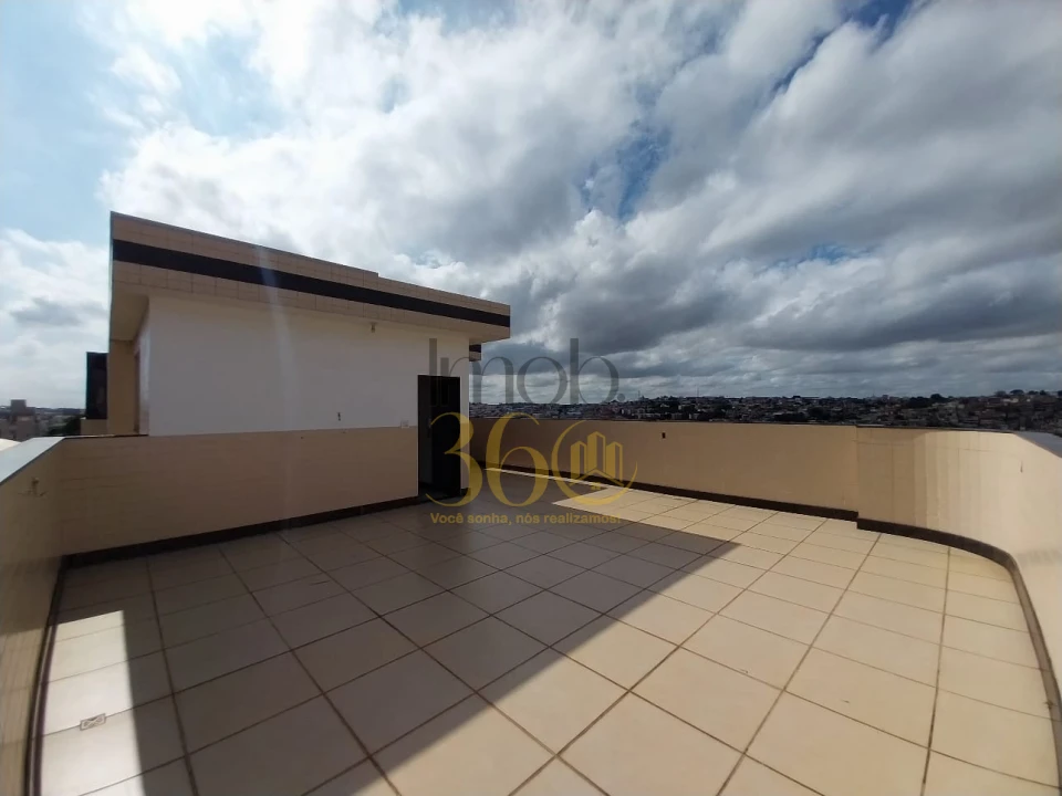 COBERTURA APARTAMENTO - BARREIRO