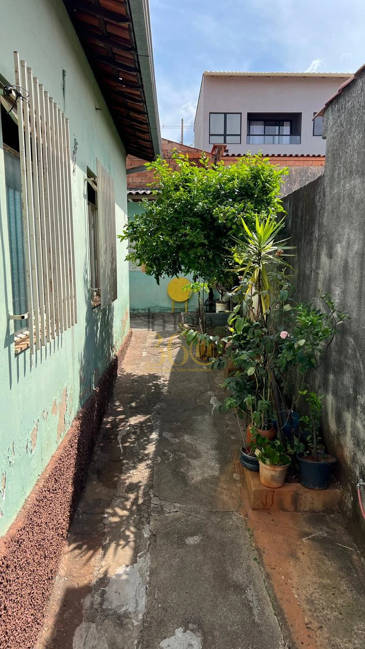 Imagens do imóveis CASA Á VENDA - TEIXEIRA DIAS