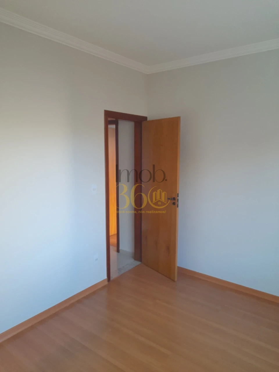 Imagens do imóveis ALUGUEL APARTAMENTO - DIAMANTE