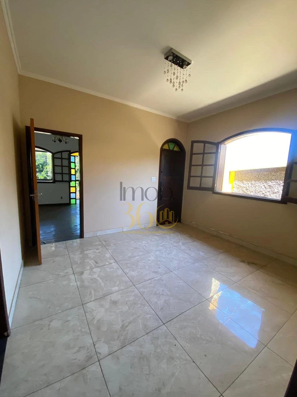 Imagens do imóveis CASA Á VENDA -  AMAZONAS