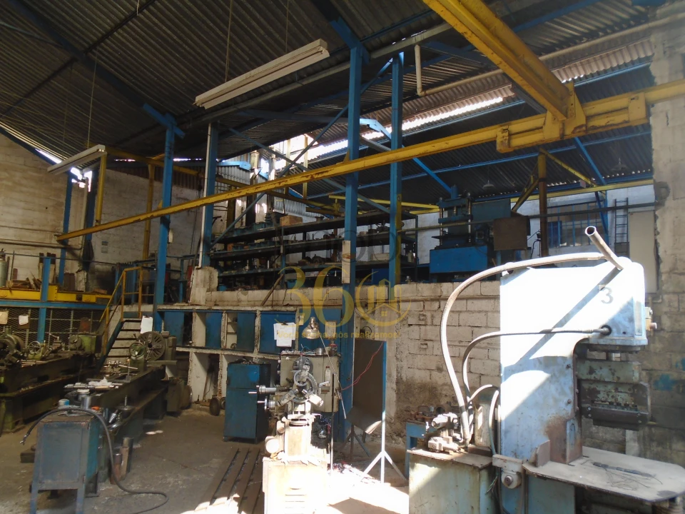 GALPÃO À VENDA JATOBÁ