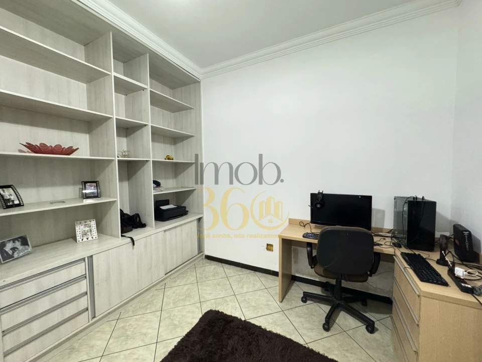 Imagens do imóveis CASA Á VENDA - JARDIM INDUSTRIAL