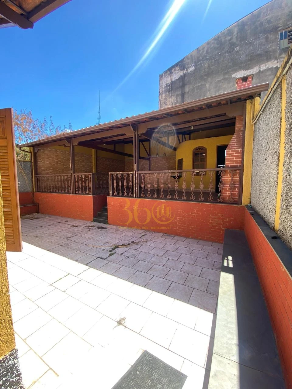 Imagens do imóveis CASA Á VENDA -  AMAZONAS