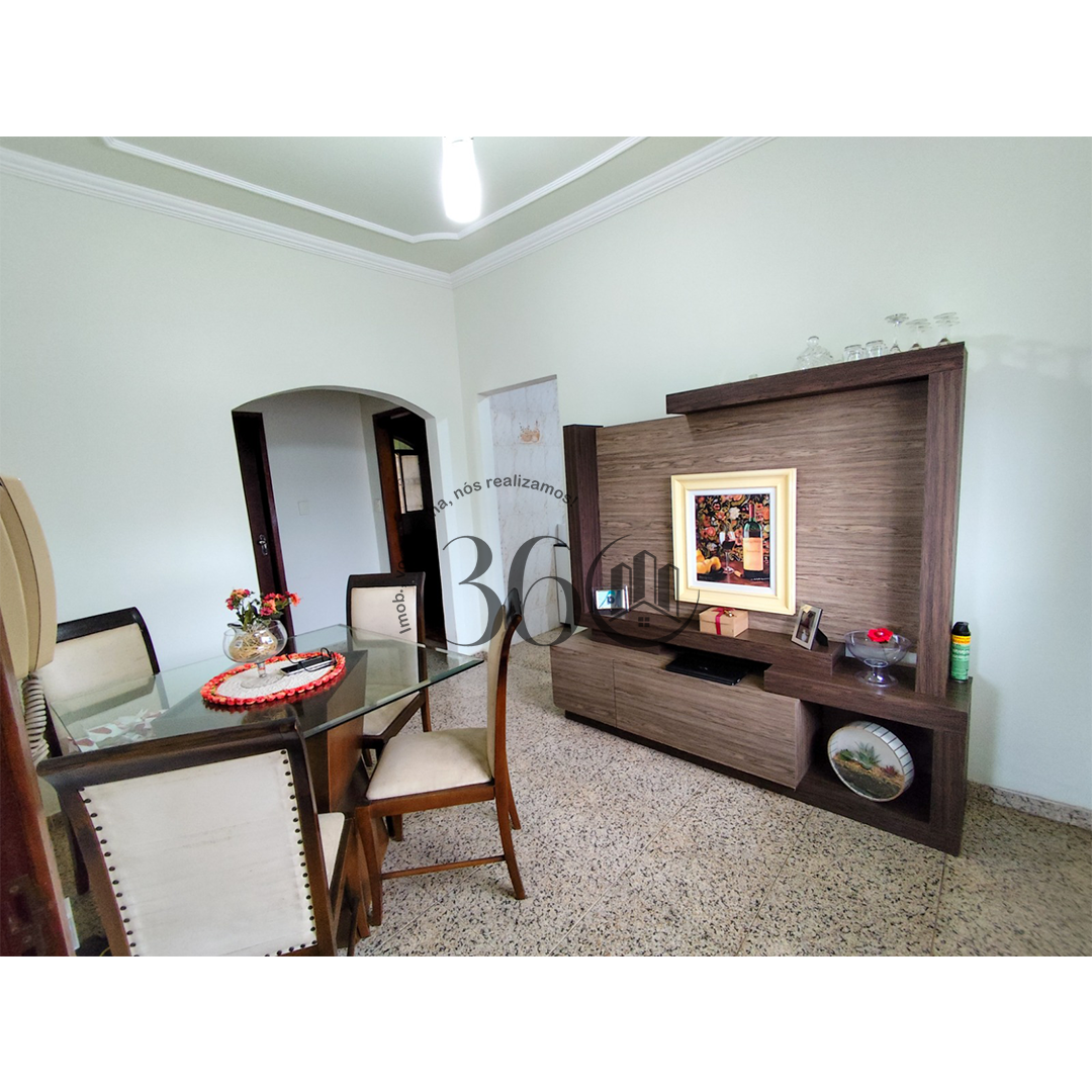 Imagens do imóveis Oportunidade em Itaipu! Casa com Quintal e Excelente Estrutura