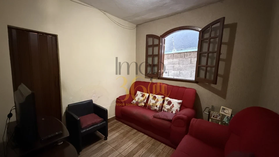 Imagens do imóveis CASA À VENDA 4 QUARTOS
