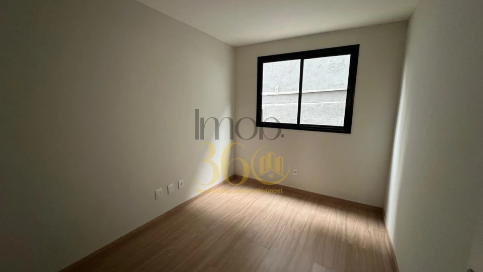 ÁREA PRIVATIVA Á VENDA - BAIRRO TIROL