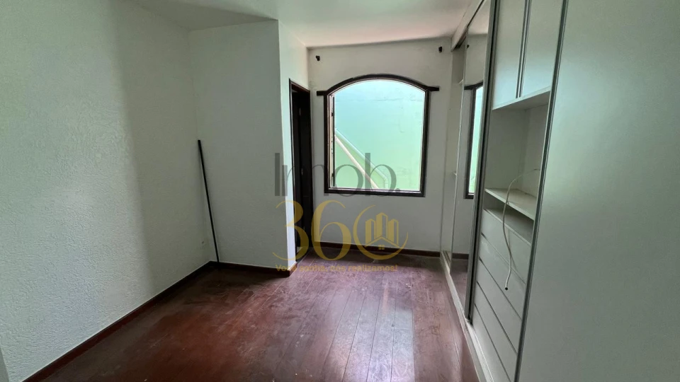 ALUGUEL CASA - TEIXEIRA DIAS