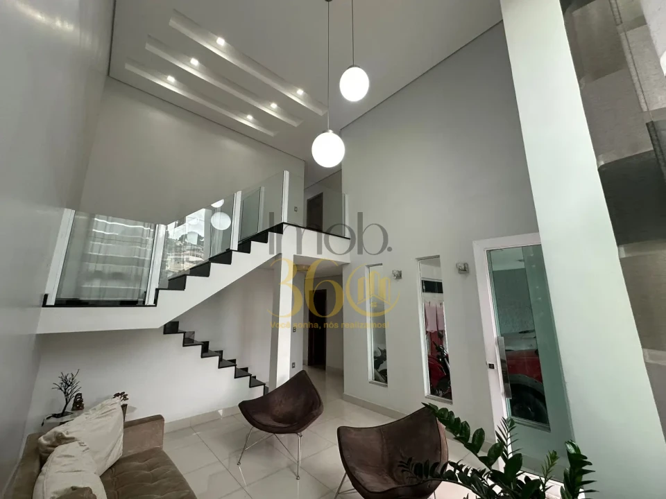 Imagens do imóveis CASA Á VENDA -  OLARIA