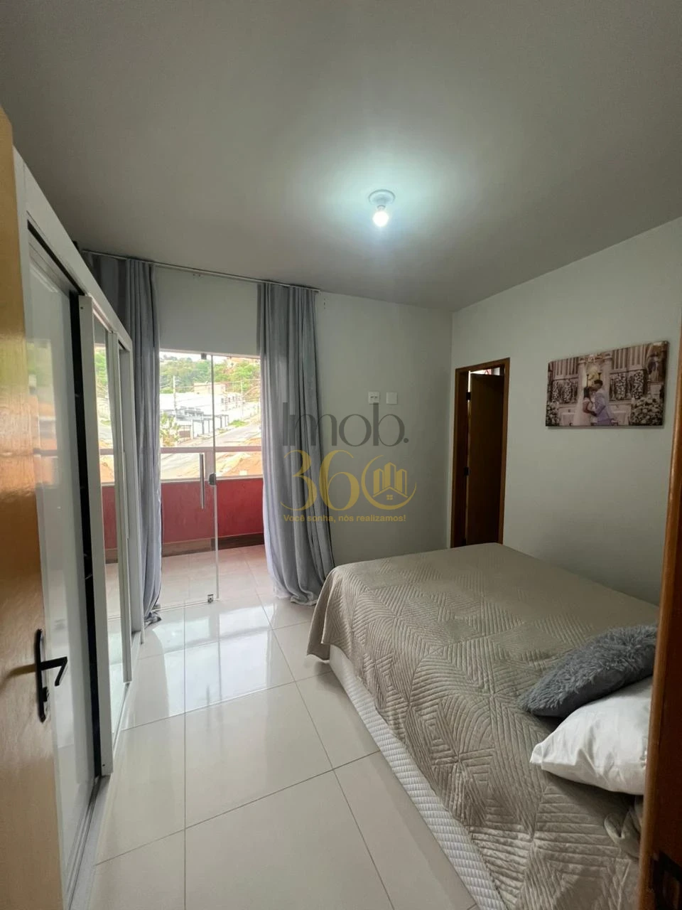 Imagens do imóveis CASA À VENDA - CAMARGOS,  IBIRITÉ