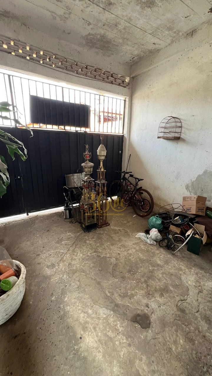 Imagens do imóveis CASA Á VENDA - TEIXEIRA DIAS