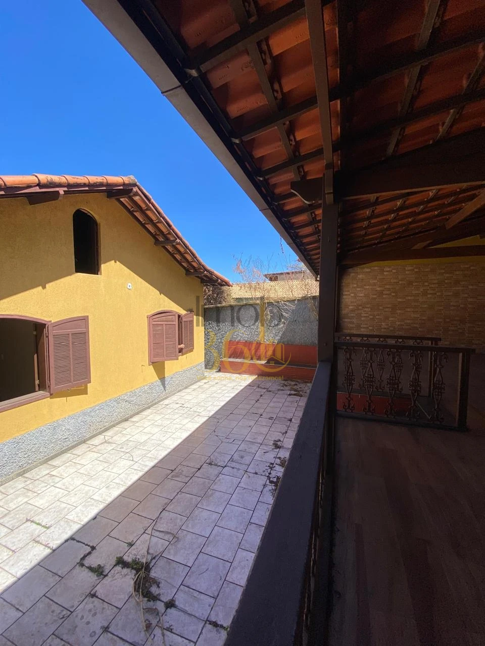 Imagens do imóveis CASA Á VENDA -  AMAZONAS