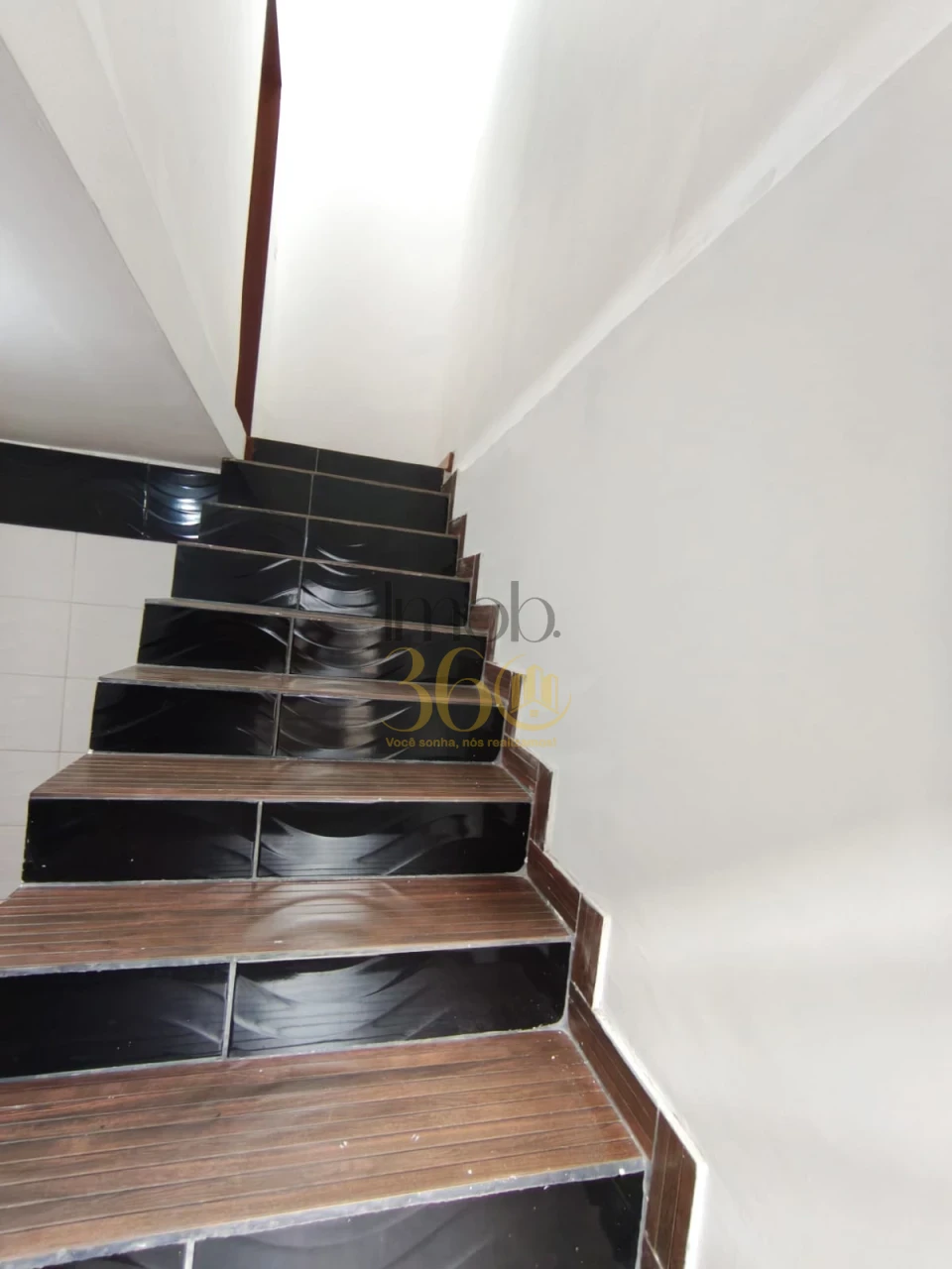 CASA Á VENDA -  OITIS (CONTAGEM)