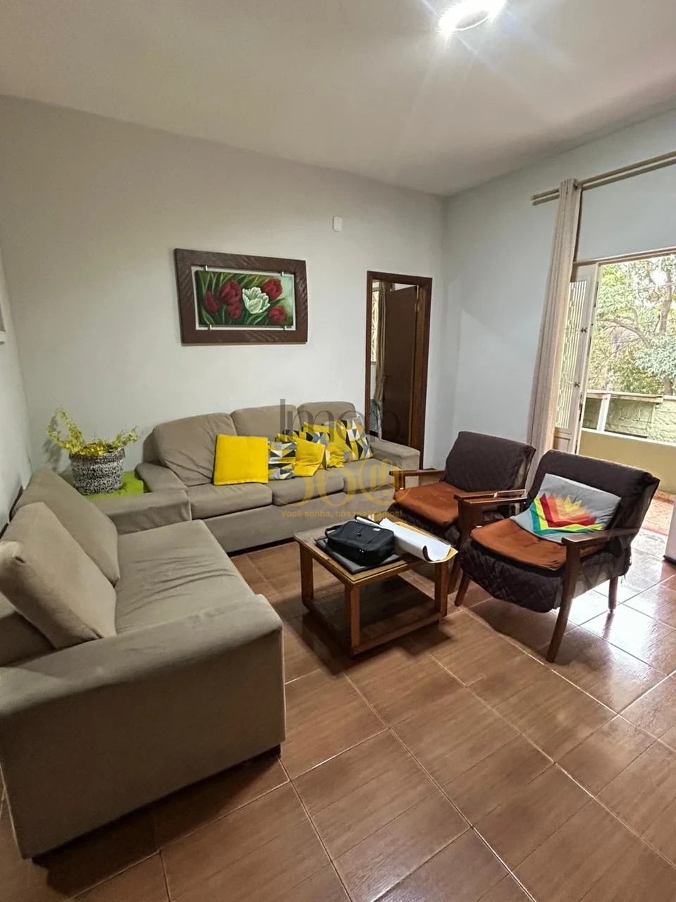 CASA Á VENDA - MILIONÁRIOS