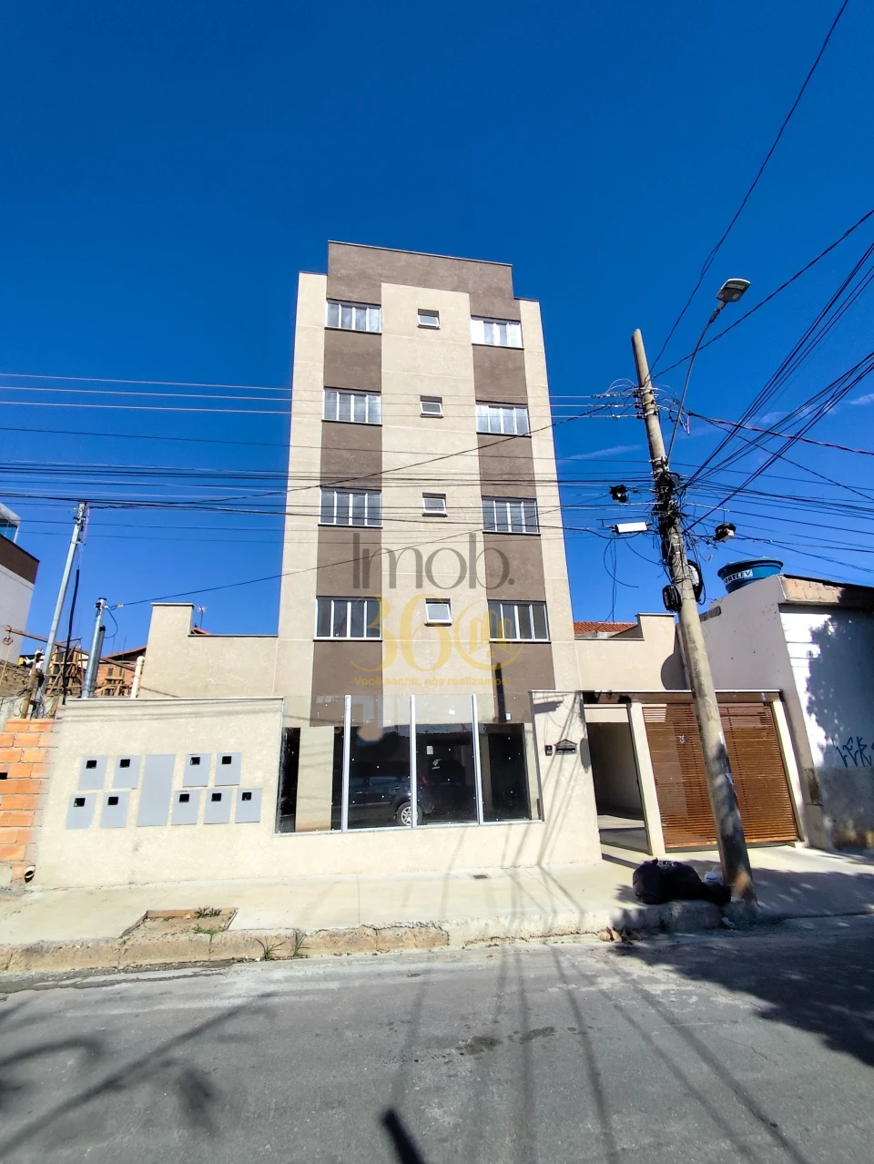 Imagens do imóveis Apartamento 3 Quartos com Suíte - Prédio Individual com Elevador