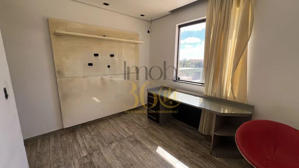 Imagens do imóveis ÁREA PRIVATIVA BARREIRO