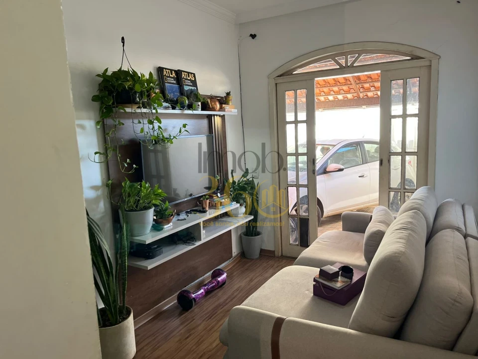 Imagens do imóveis CASA À VENDA - IBIRITÉ