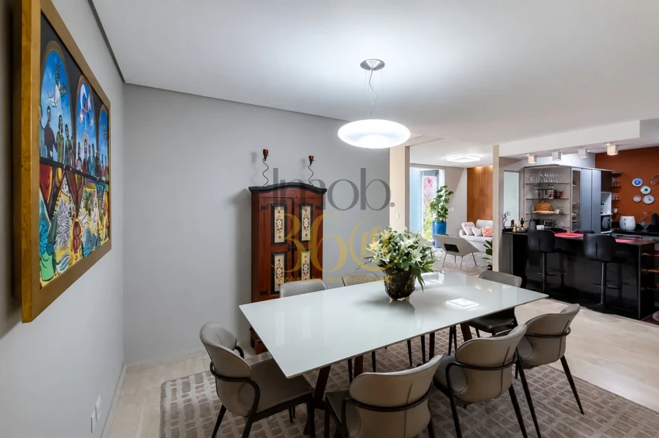 CASAS Á VENDA NO BAIRRO ESTORIL