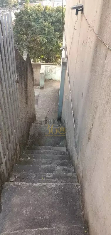 Imagens do imóveis CASA Á VENDA - OLARIA (DIAMANTE)