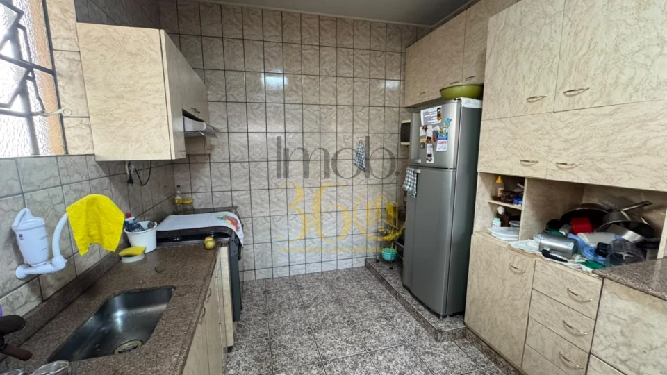 Imagens do imóveis CASA À VENDA - BRASIL  INDUSTRIAL