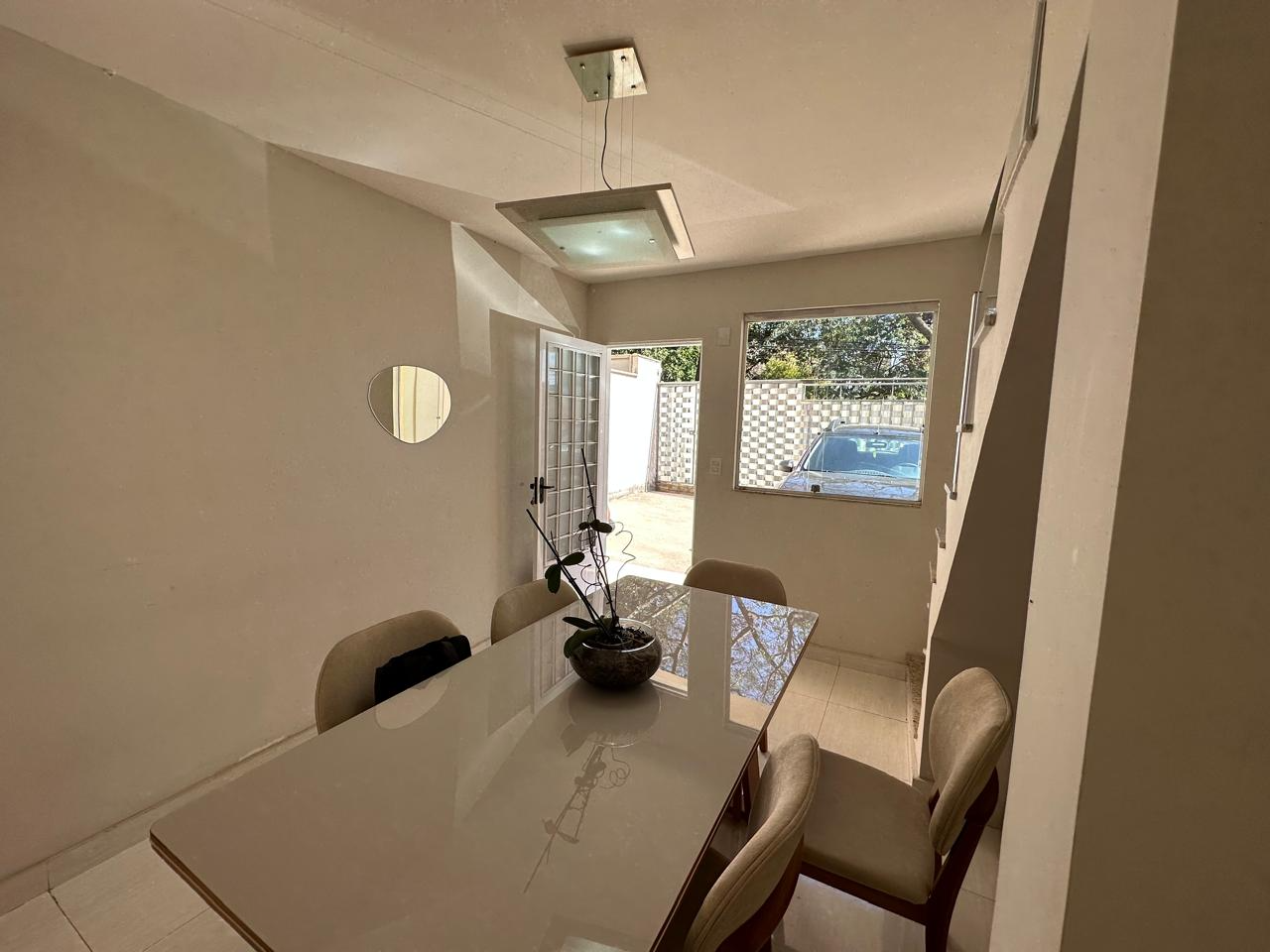 Imagens do imóveis CASA Á VENDA - BONSUCESSO