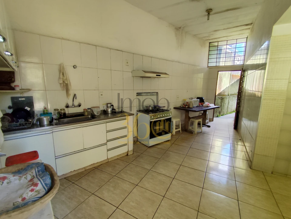 Casa, 3 quartos, 348 m² - Foto 9