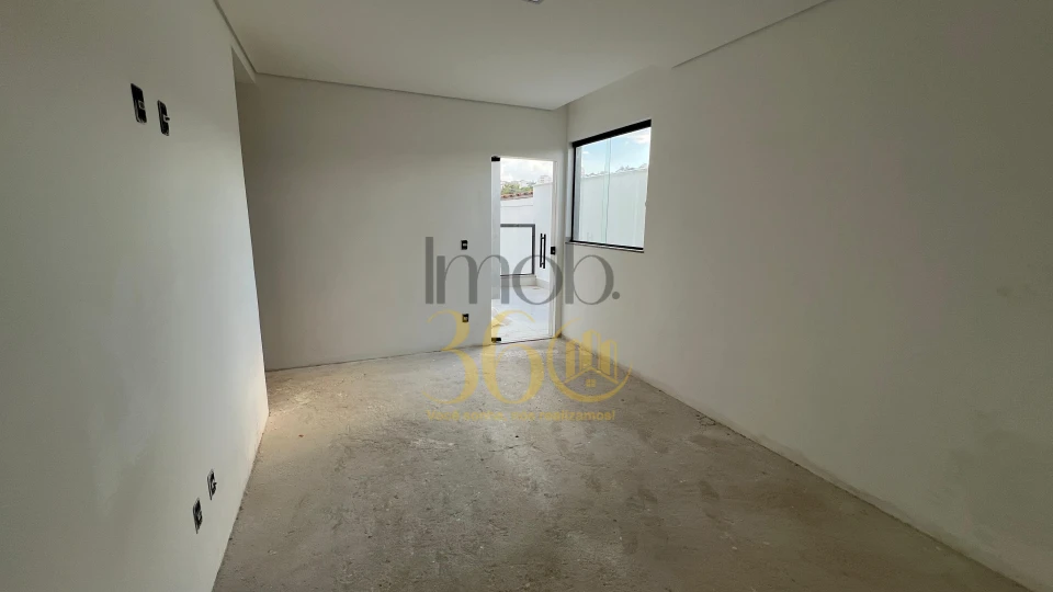 Imagens do imóveis AREÁ PRIVATIVA Á VENDA  - IBIRITÉ