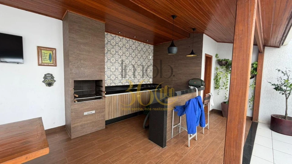 CASA Á VENDA -  TIROL (BARREIRO)