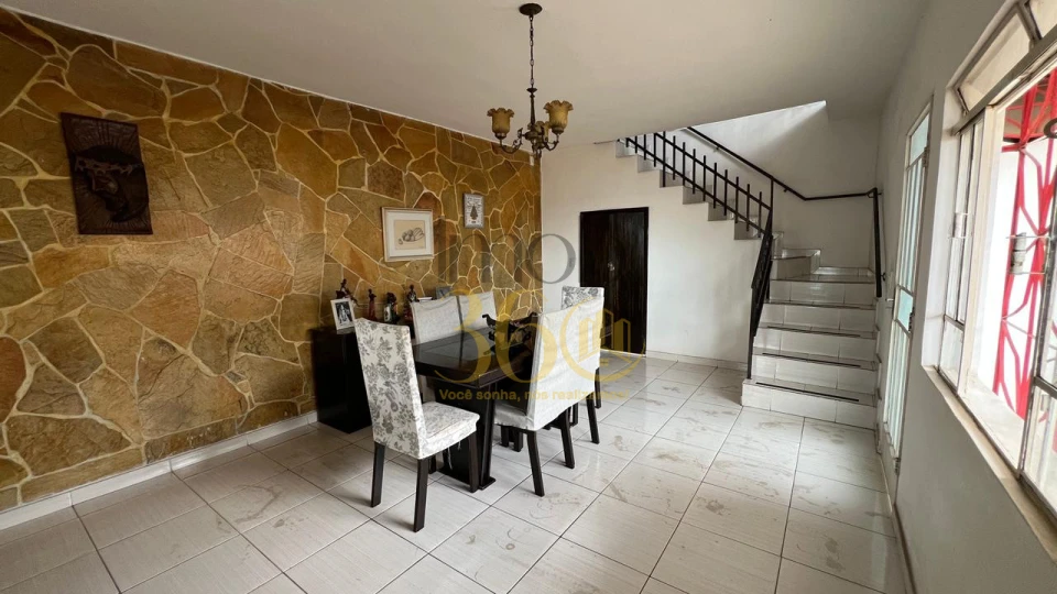 Imagens do imóveis CASA Á VENDA - TEIXEIRA DIAS