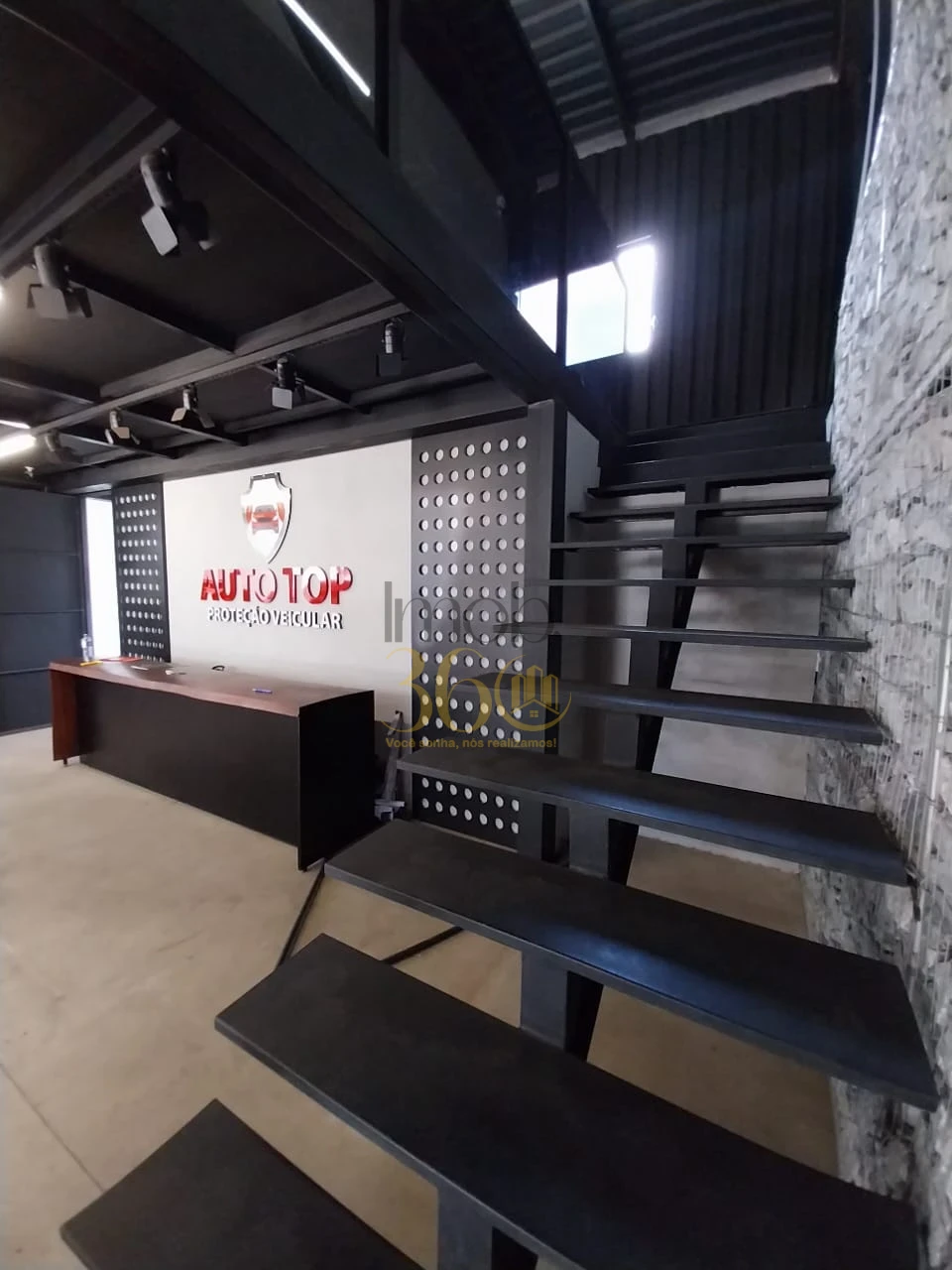 GALPÃO A VENDA - TIROL