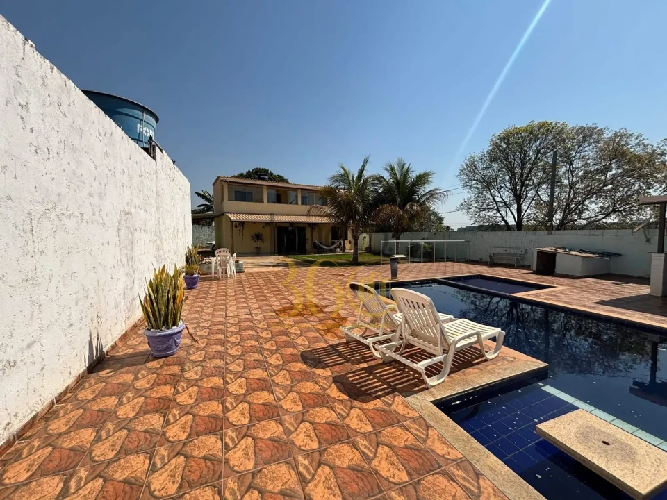 CHÁCARA Á VENDA - IGARAPÉ