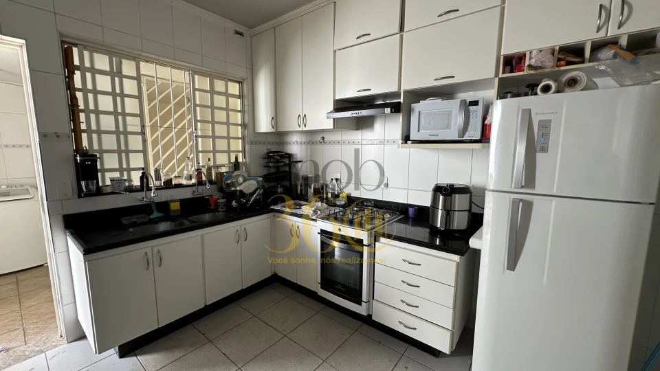 Casa, 4 quartos, 360 m² - Foto 10