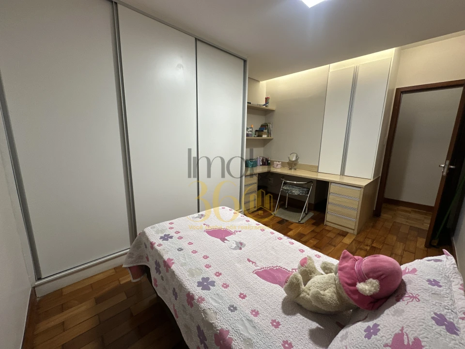 CASA Á VENDA TIROL (BARREIRO)