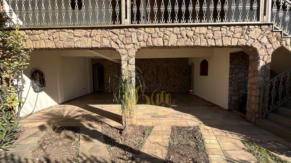 EXCELENTE CASA NO BARREIRO