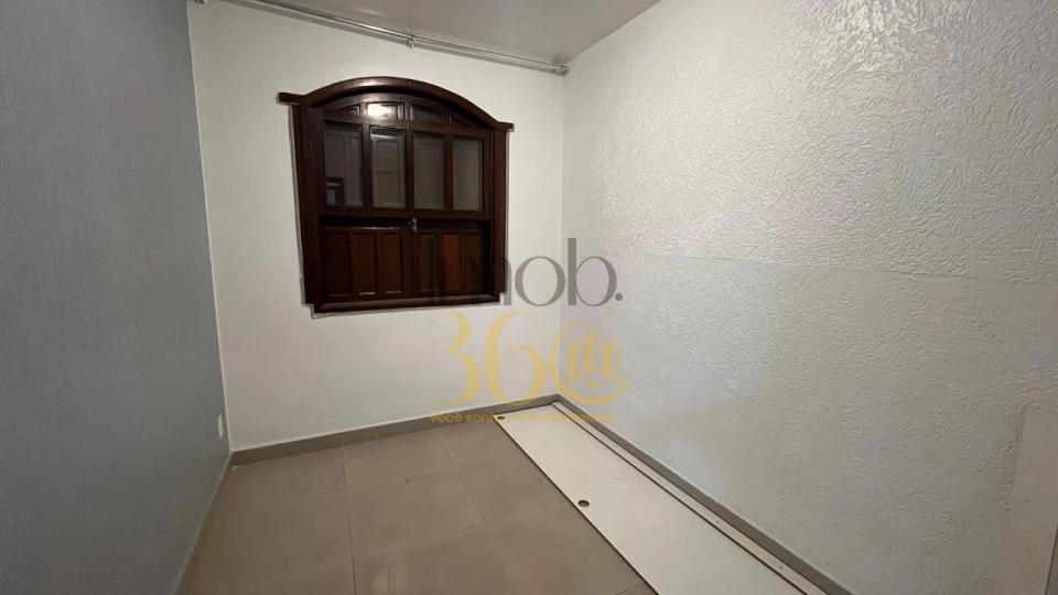 ALUGUEL CASA - TEIXEIRA DIAS